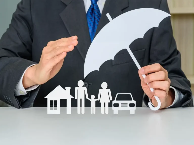 Common Insurance Mistakes People Make in the U.S. (And How to Avoid Them)